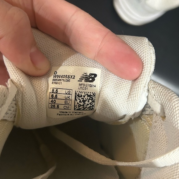 New Balance 405s 2014 Women’s Size 8.5 - Picture 4 of 8